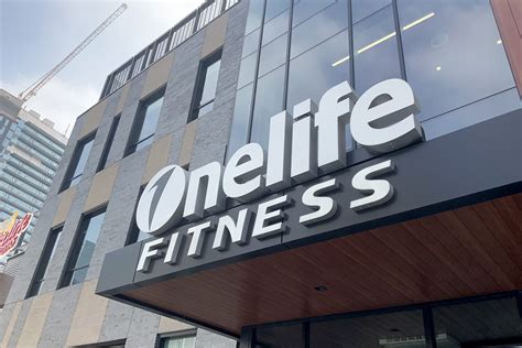 one life fitness headquarters
